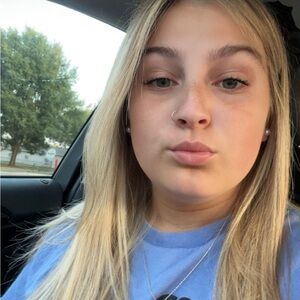 Meet your Posher, Reanna